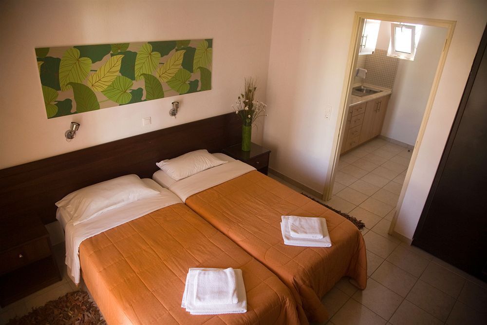 Metaxa Apartments Kávos Buitenkant foto